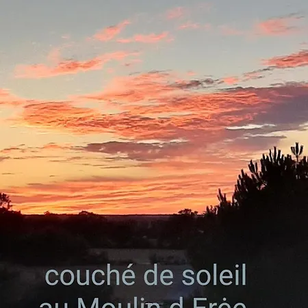 Le Moulin D' Eree, Gite Insolite De Charme Soudan  Buitenkant foto